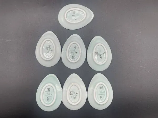 Illustration numéro 5 du produit Petits plats danois, Royal Copenhague, porcelaine – Bing & Grøndahl – 1960