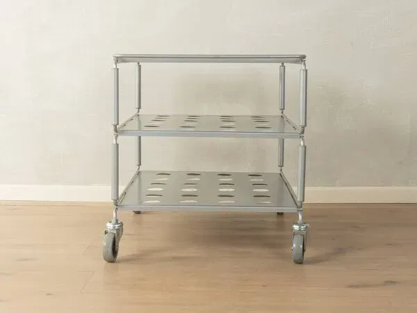 Illustration numéro 5 du produit Chariot de service Tunsta par Niels Gammelgaard pour IKEA, 1999