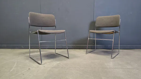 Illustration numéro 5 du produit Chaises 40/4 de David Rowland pour Seid International, années 1970.