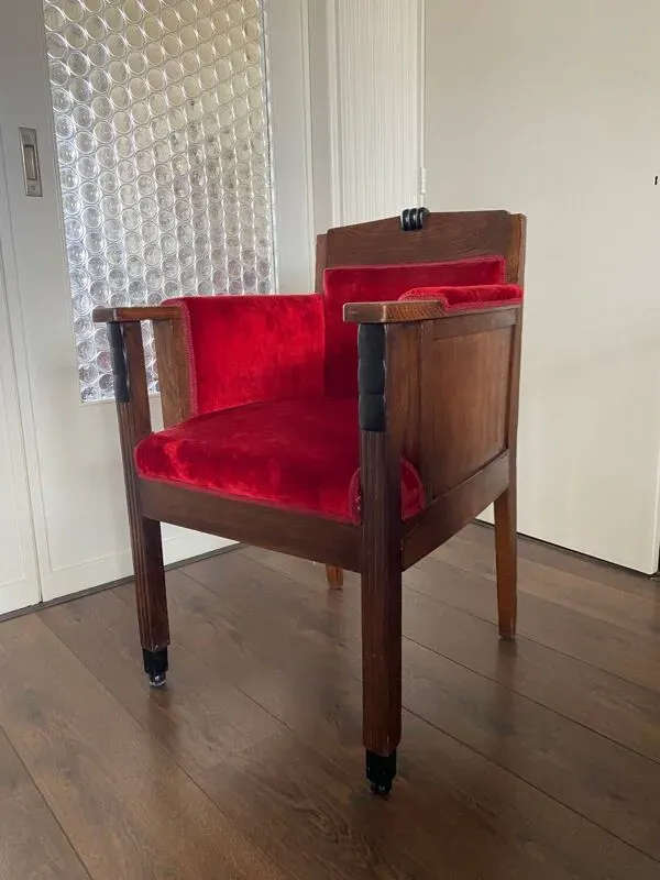 Illustration numéro 5 du produit Bureau ou Chaise d'Appoint Art Déco en Chêne de l'École d'Amsterdam, 1920s