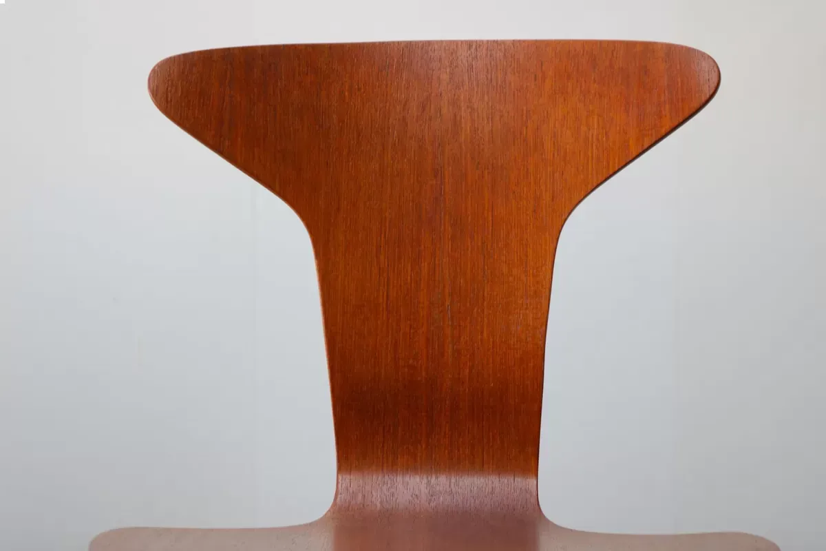 Illustration numéro 5 du produit Chaises modèle 3105 Mosquito par Arne Jacobsen pour Fritz Hansen 1967