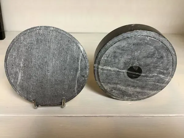 Illustration numéro 5 du produit Vide poche boîte en marbre veiné