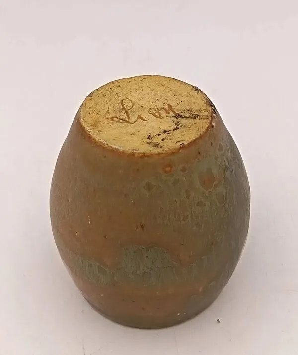 Illustration numéro 5 du produit Vase en grès d’Eugène Lion – École de Carriès, Saint-Amand-en-Puisaye