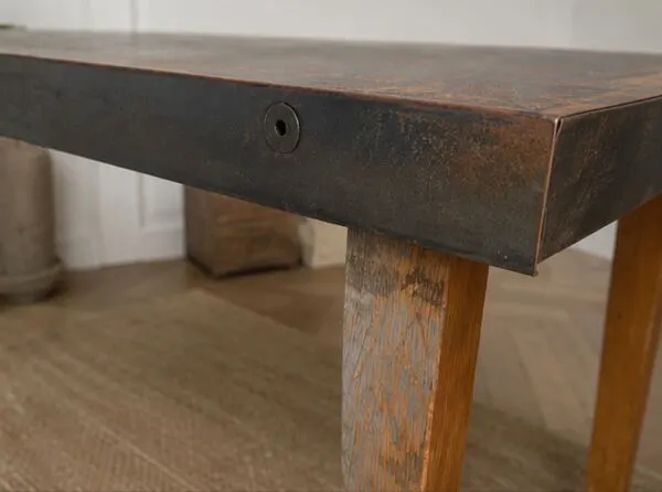 Illustration numéro 5 du produit Grande table industrielle années 50 acier et bois 200cm