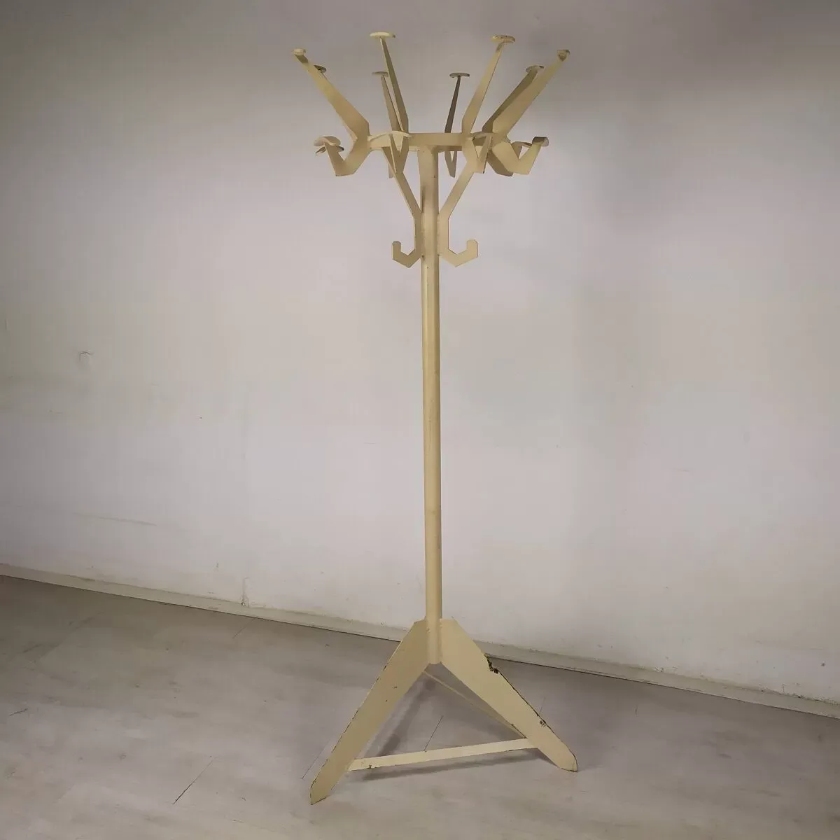 Illustration numéro 5 du produit Portemanteau perroquet industriel