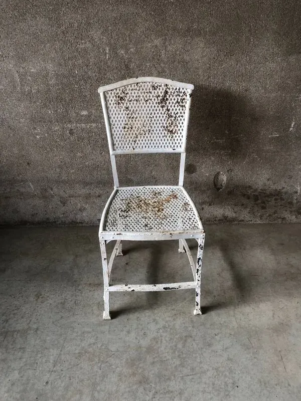 Illustration numéro 5 du produit Chaise de jardin design Gustave serrurier bovy