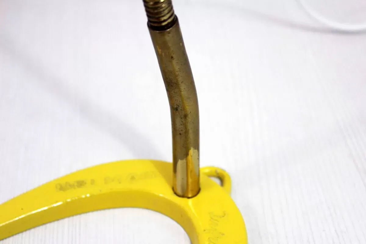 Illustration numéro 5 du produit Lampe de bureau Belmag