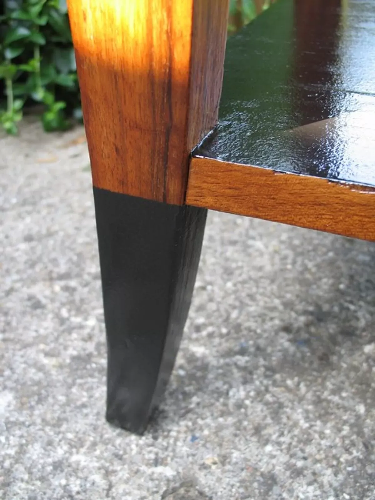 Illustration numéro 5 du produit Table d'appoint