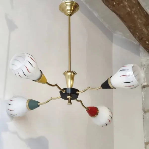 Illustration numéro 5 du produit Lustre rockabilly 1950 vintage