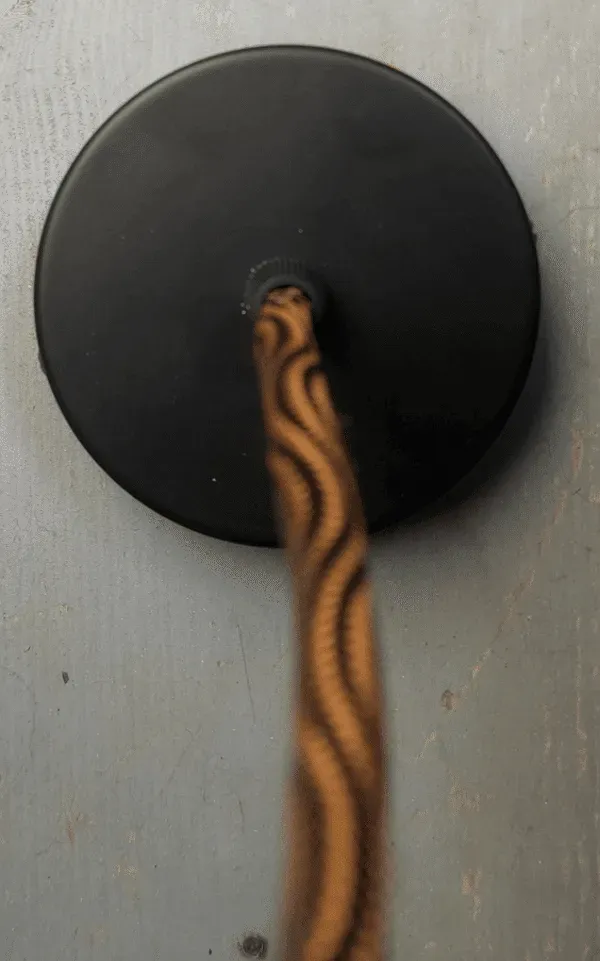 Illustration numéro 5 du produit Suspension tôle émaillée noire vintage