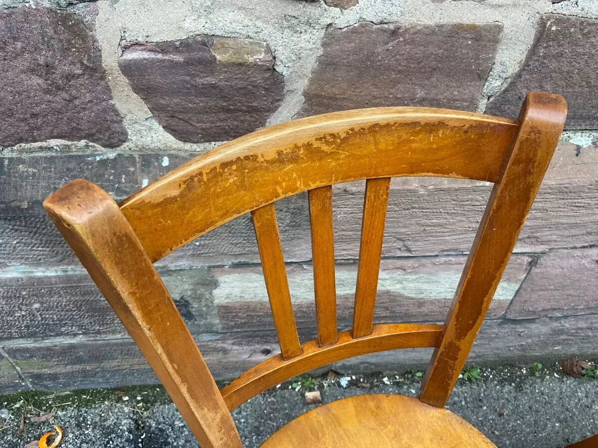 Illustration numéro 5 du produit Paire de chaises bistrot 1950 brasserie bois courbé