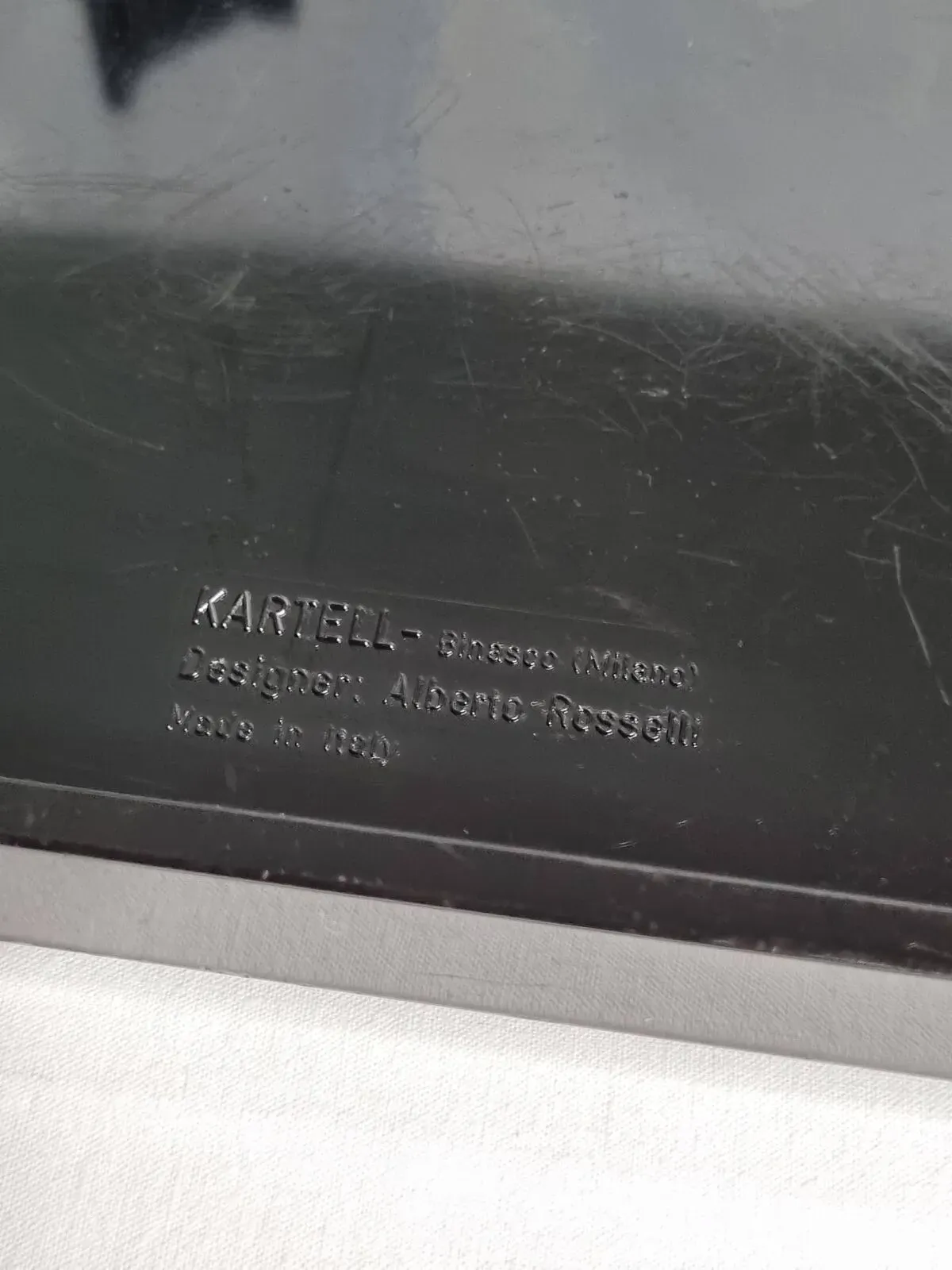 Illustration numéro 5 du produit Table basse Kartell par Alberto Rosselli – Design italien années 1970