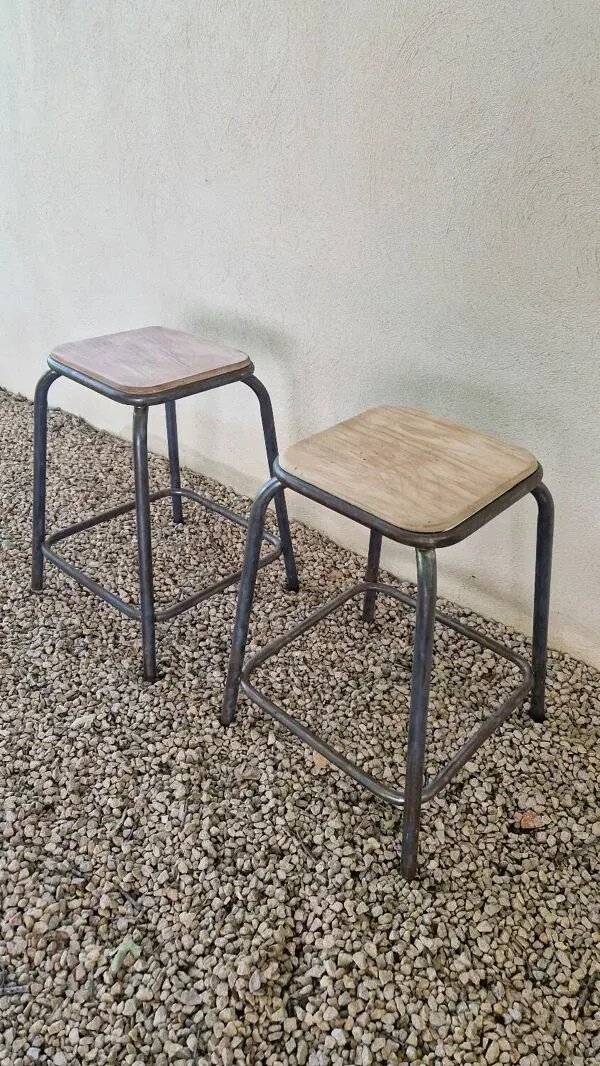 Illustration numéro 5 du produit Tabourets industriels