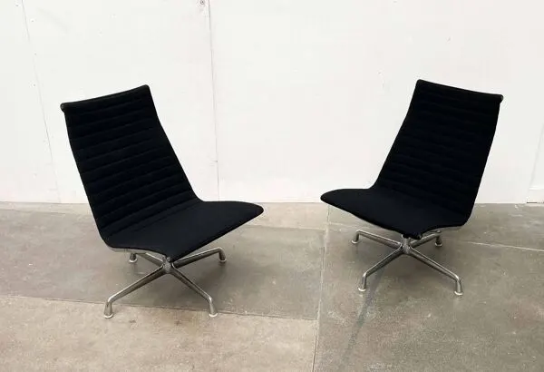 Illustration numéro 5 du produit Chaises de salon pivotantes en aluminium EA 116 Mid-Century Modern par Charles et Ray Eames pour Herman Miller / Vitra, années 1960, ensemble de 2