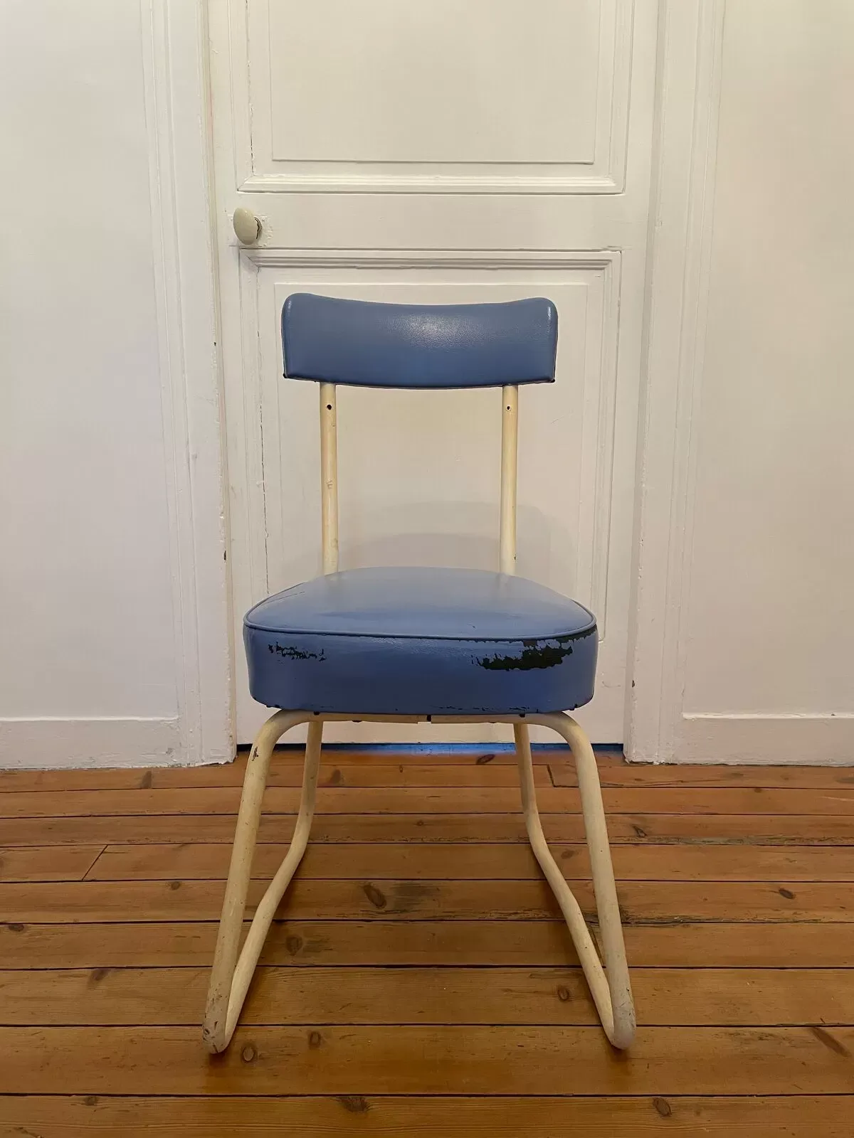 Illustration numéro 5 du produit Chaise de bureau Bauhaus Ronéo 1950