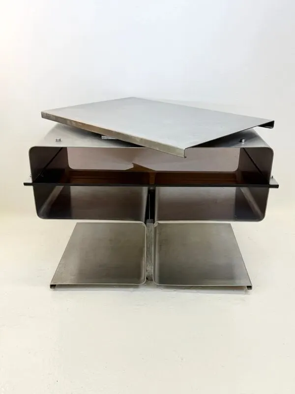 Illustration numéro 5 du produit Meuble hi-fi « François Monnet », années 1970