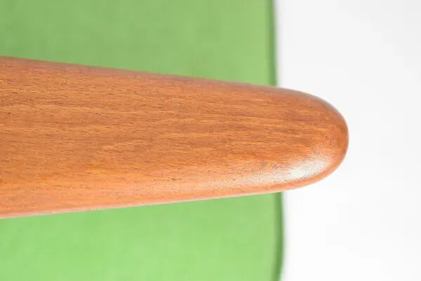 Illustration numéro 5 du produit Fauteuil bunny, restauré, tissu vert, années 1960