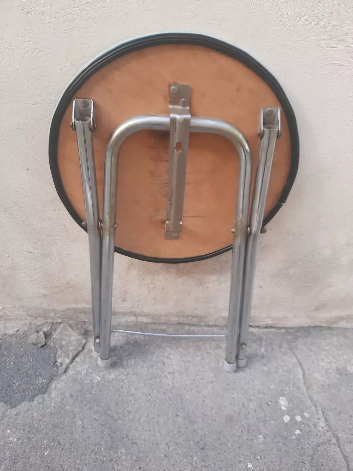 Illustration numéro 5 du produit Tabouret industriel