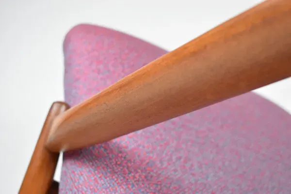 Illustration numéro 5 du produit Fauteuil original restauré GFM-64, signé par le designer E.Homa, années 1960,