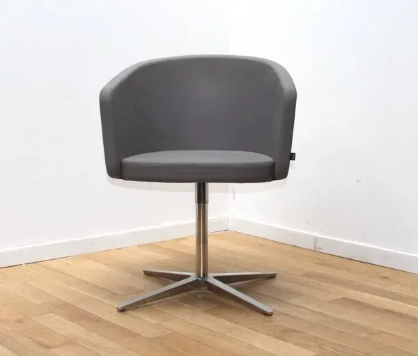 Illustration numéro 5 du produit Fauteuil club Bene