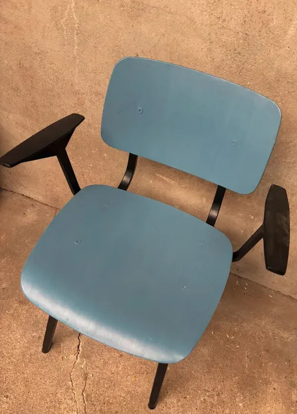 Illustration numéro 5 du produit Fauteuil design Friso Kramer