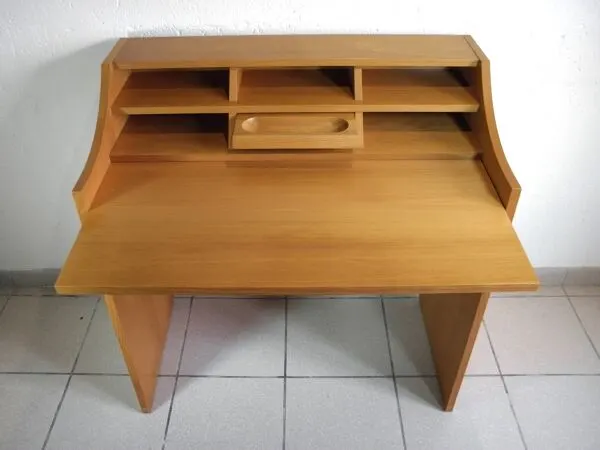 Illustration numéro 5 du produit Secrétaire Design Danemark années 90