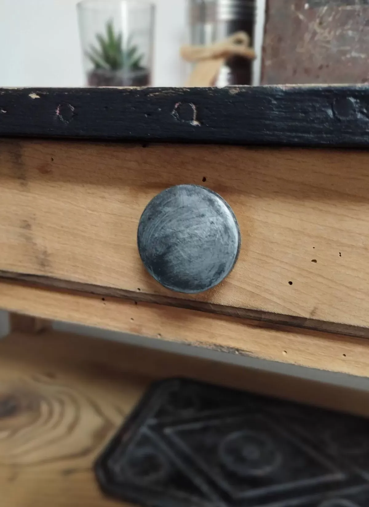 Illustration numéro 5 du produit Table d'atelier, console vintage