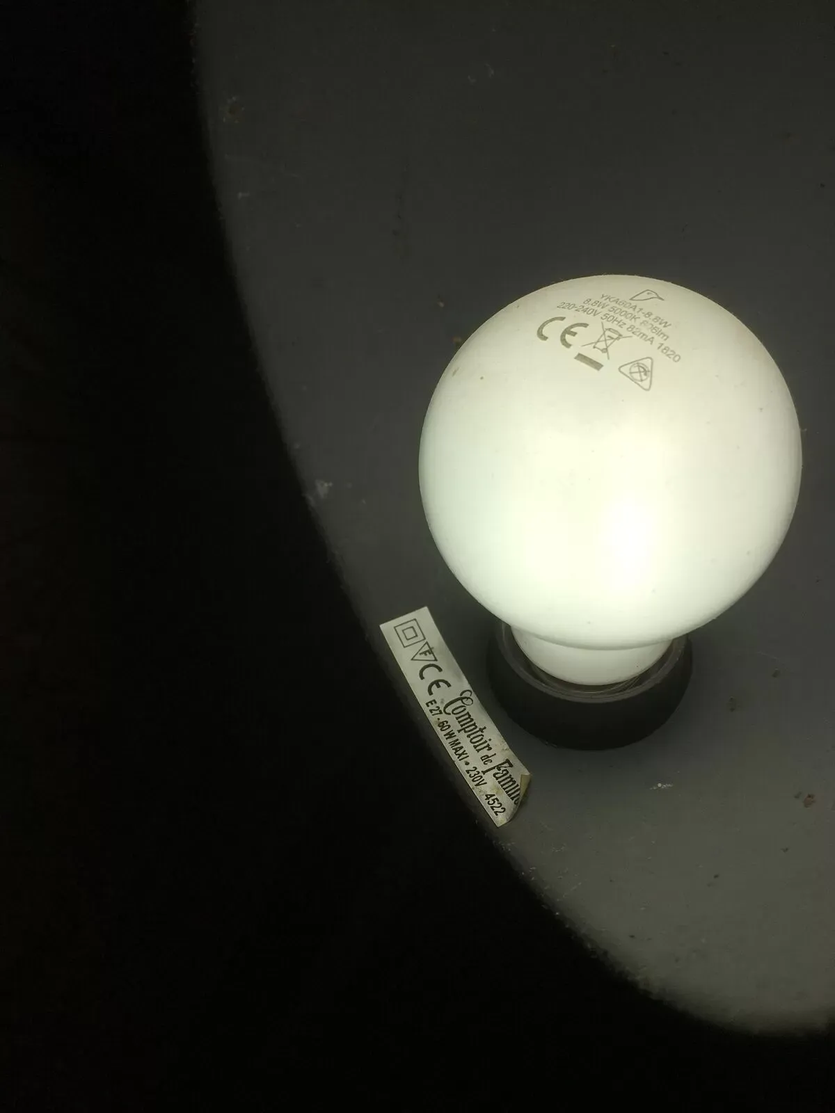 Illustration numéro 5 du produit Lampe de bureau articulée en métal de style industriel