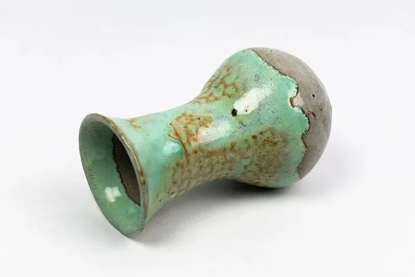 Illustration numéro 5 du produit Eugène Lion, vase en grès de Puisaye, école de Carriès, couverte turquoise