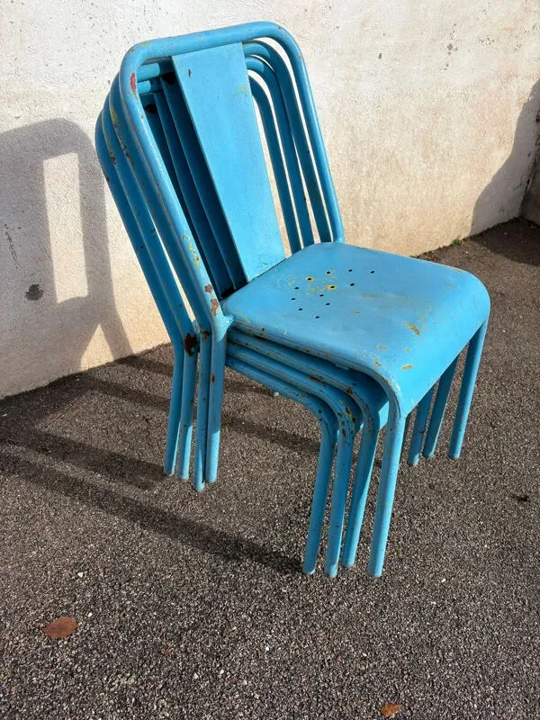 Illustration numéro 5 du produit 4 chaises tolix T37