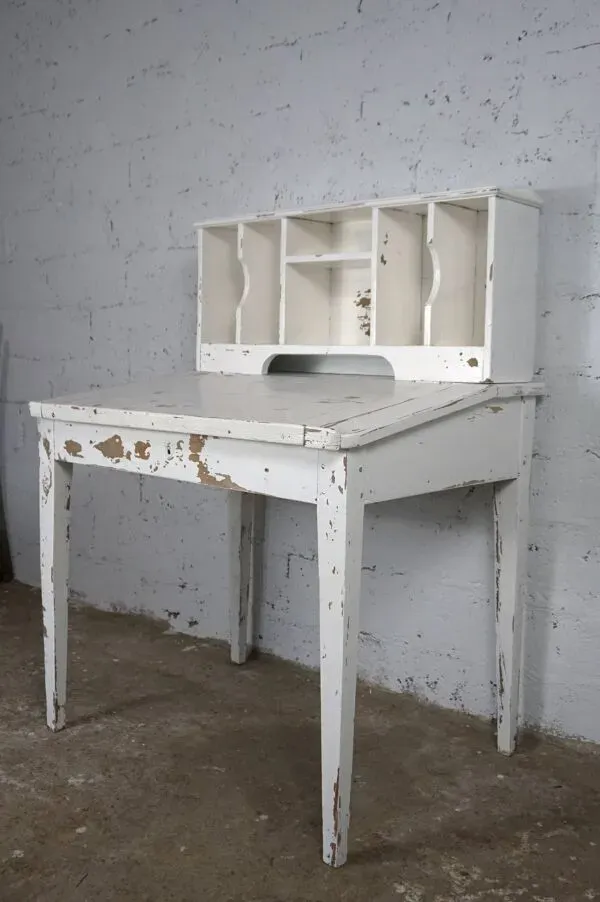 Illustration numéro 5 du produit secrétaire en bois fin XIXeme patiné