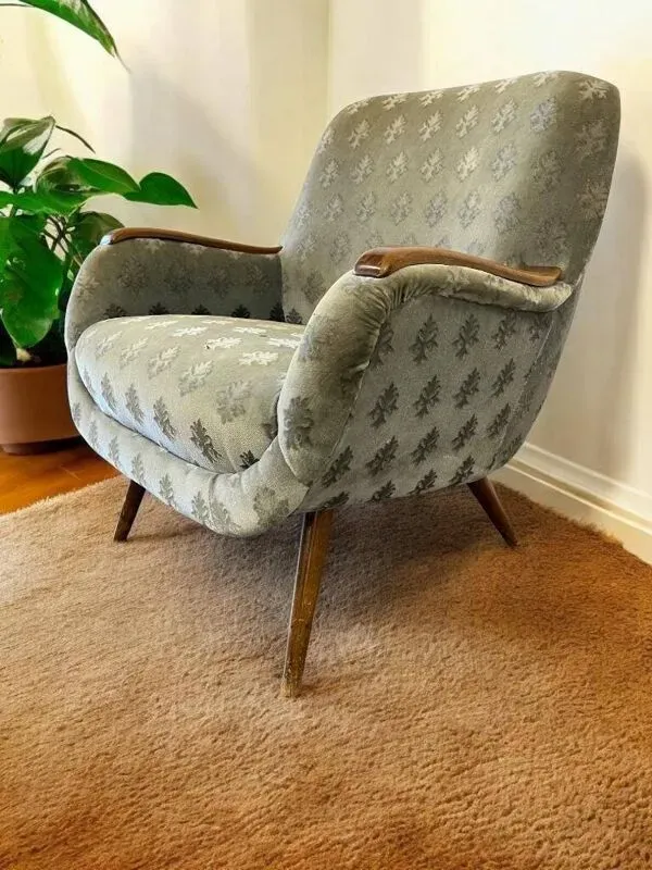 Illustration numéro 5 du produit Fauteuil cocktail vintage bleu clair / fauteuil / fauteuil une place