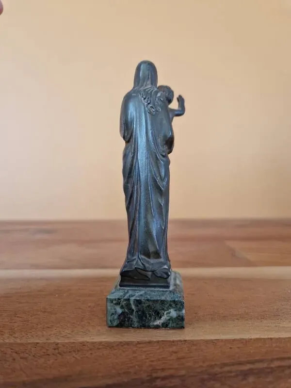 Illustration numéro 5 du produit Paul Emile Millefaut (1847-1907) - Sculpture en bronze - Notre Dame