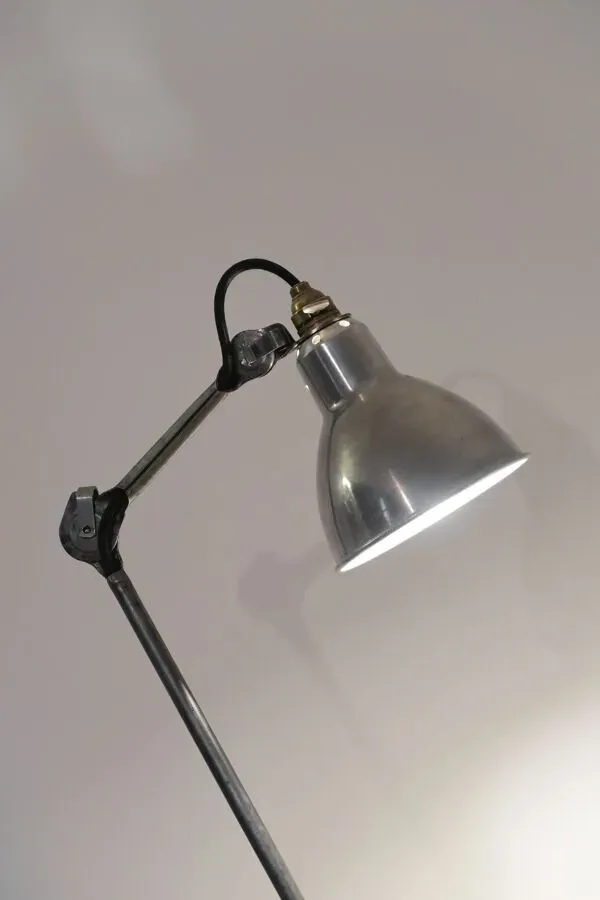 Illustration numéro 5 du produit Lampe Gras modèle 201 vintage