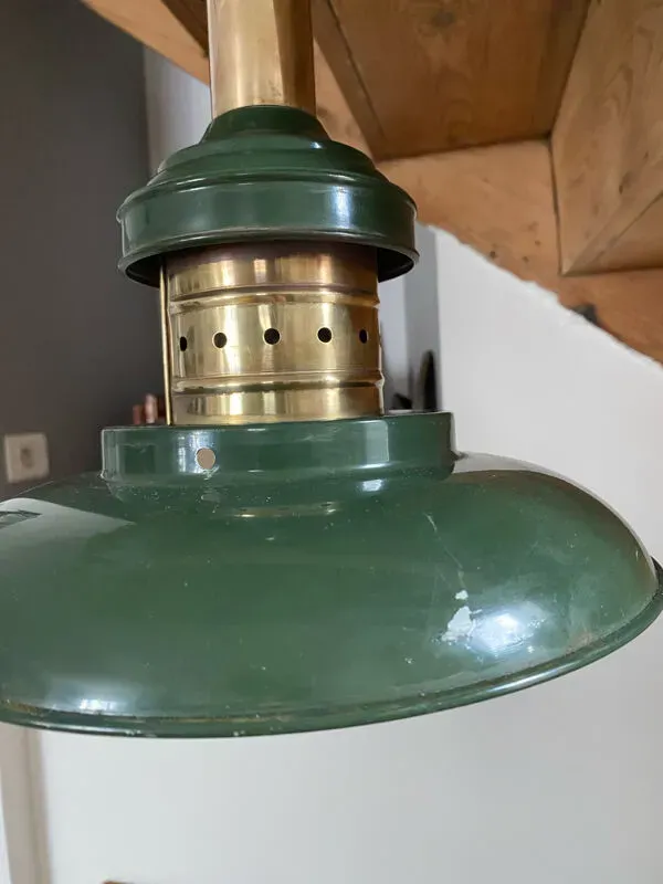 Illustration numéro 5 du produit Suspension industrielle en métal et laiton