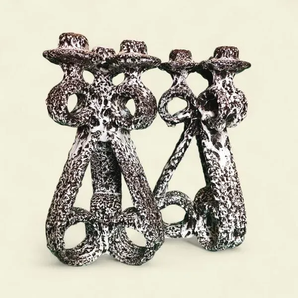 Illustration numéro 5 du produit Paire de Chandeliers à 3 feux, Marius Giuge, Vallauris, 1960