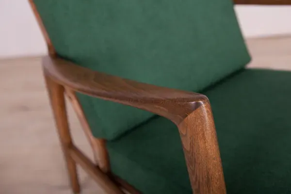 Illustration numéro 5 du produit Fauteuils 300-139 par Swarzędzka Factory, années 1960, Set de 2