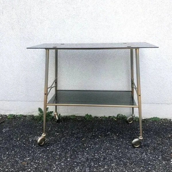 Illustration numéro 5 du produit Desserte vintage années 60