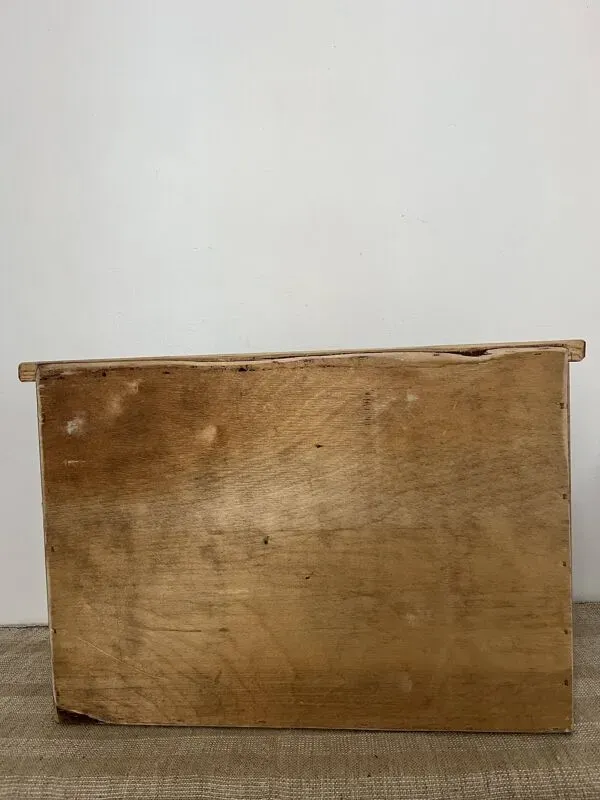 Illustration numéro 5 du produit Meuble de rangement, meuble à casiers