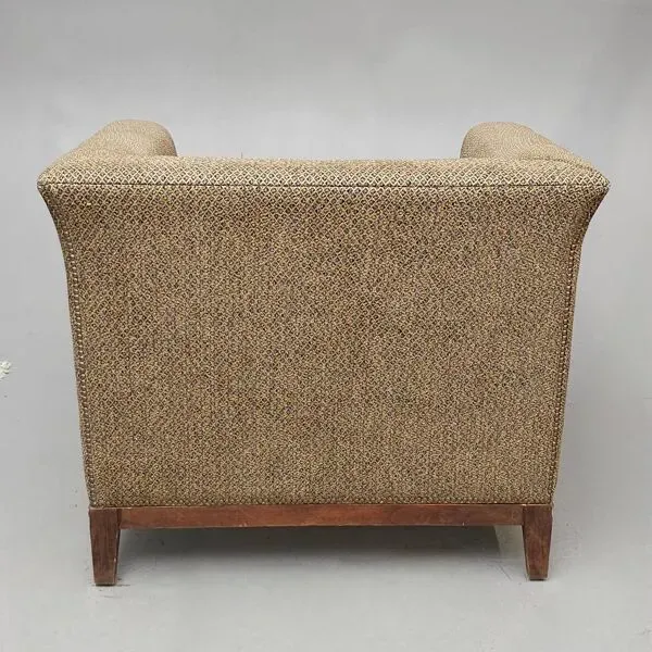 Illustration numéro 5 du produit Fauteuil club contemporain