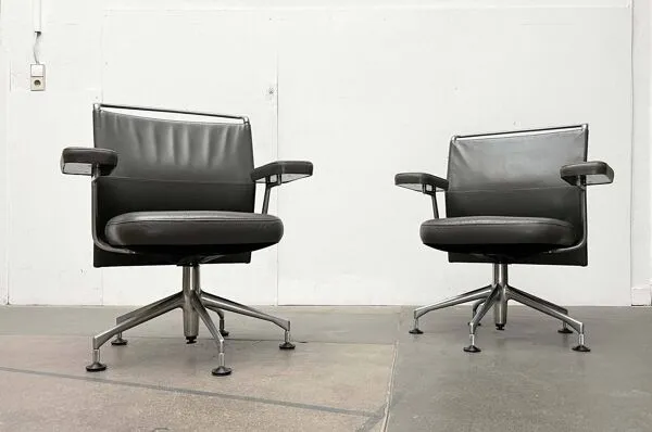 Illustration numéro 5 du produit Fauteuils pivotants modèle Postmoderne AC2 en cuir par Antonio Cittero pour Vitra, années 1990, lot de 4