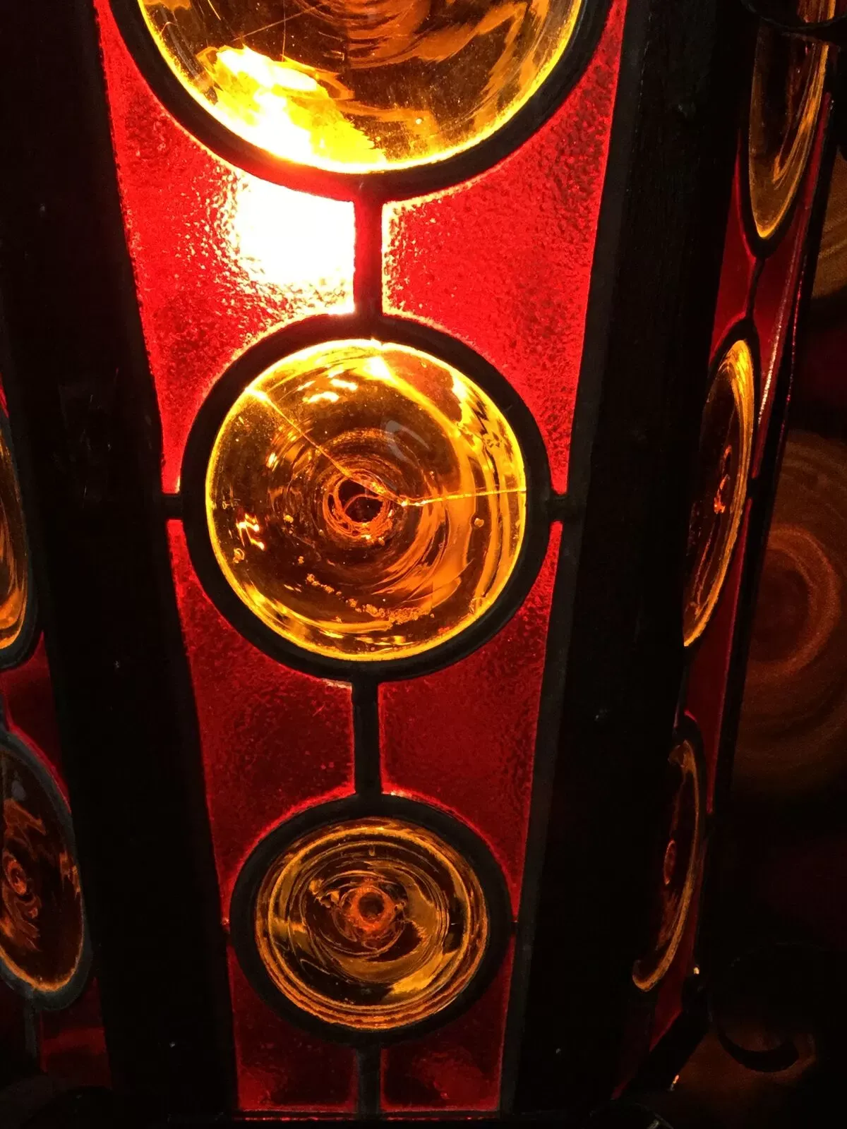 Illustration numéro 5 du produit Lanterne fer forgé et vitraux