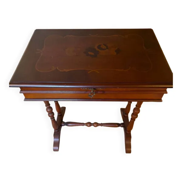 Illustration numéro 5 du produit Meuble travailleuse de couturière