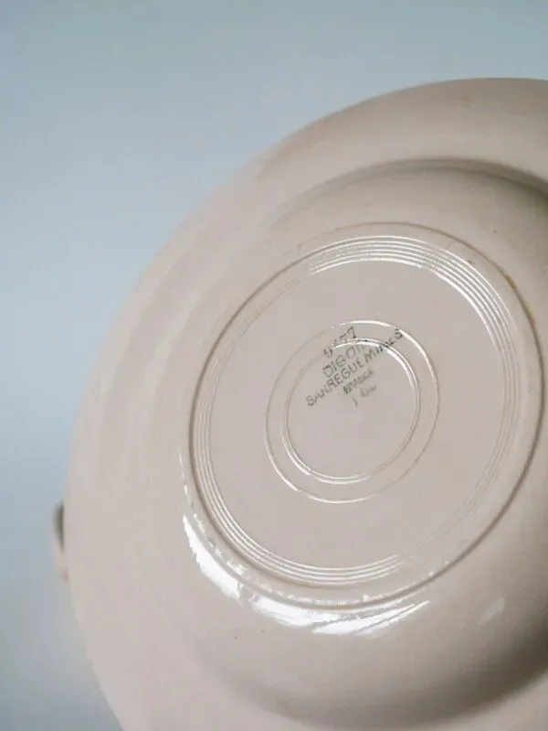 Illustration numéro 5 du produit Grand plat creux Digoin Sarreguemines, roses à fleurs, 1950