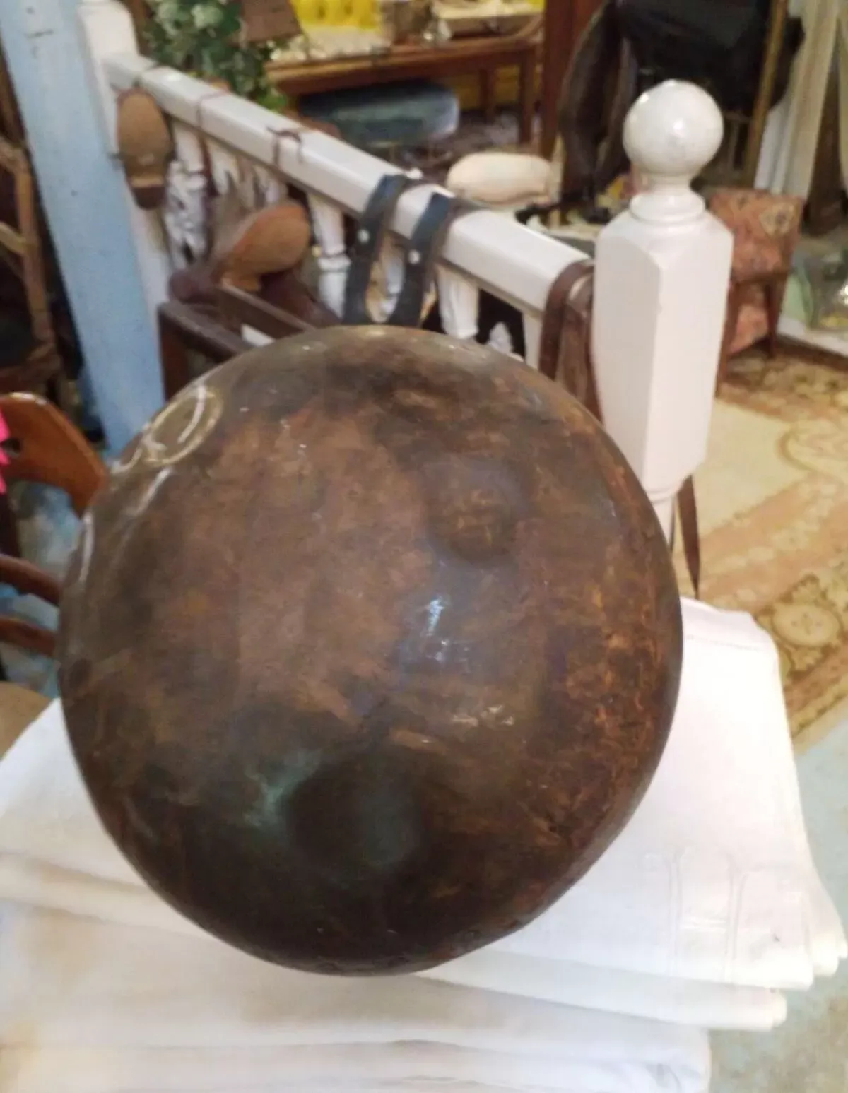 Illustration numéro 5 du produit Vase en tôle