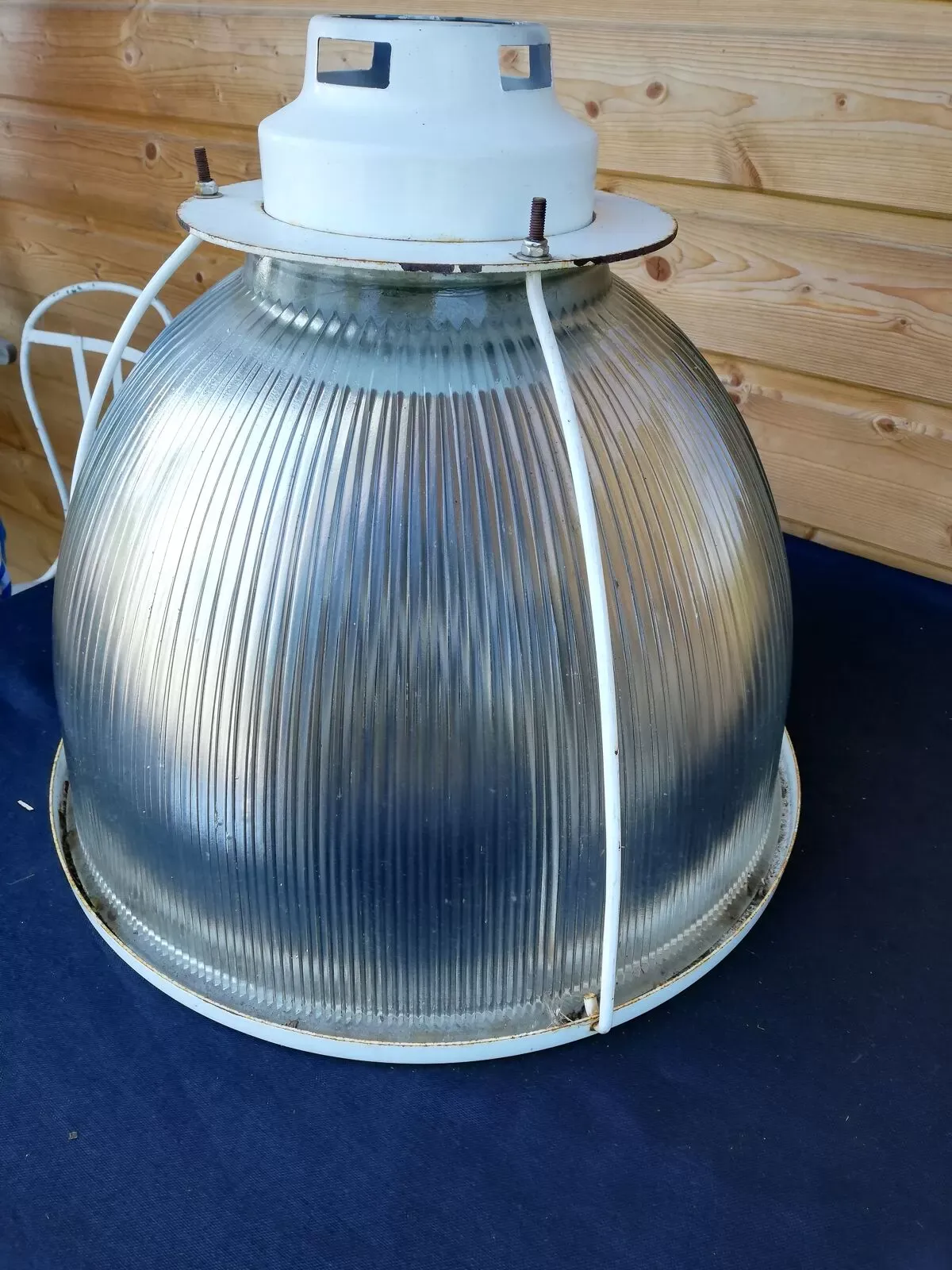 Illustration numéro 5 du produit Lampe industrielle Holophane