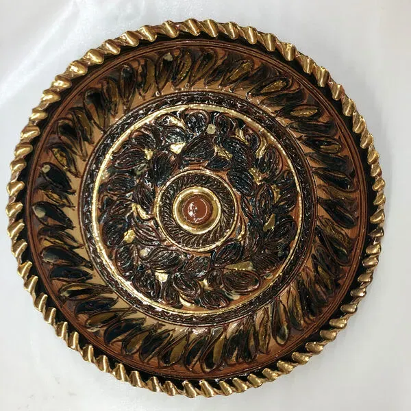 Illustration numéro 5 du produit Plat en céramique de Nimy par Georges Destrebecq