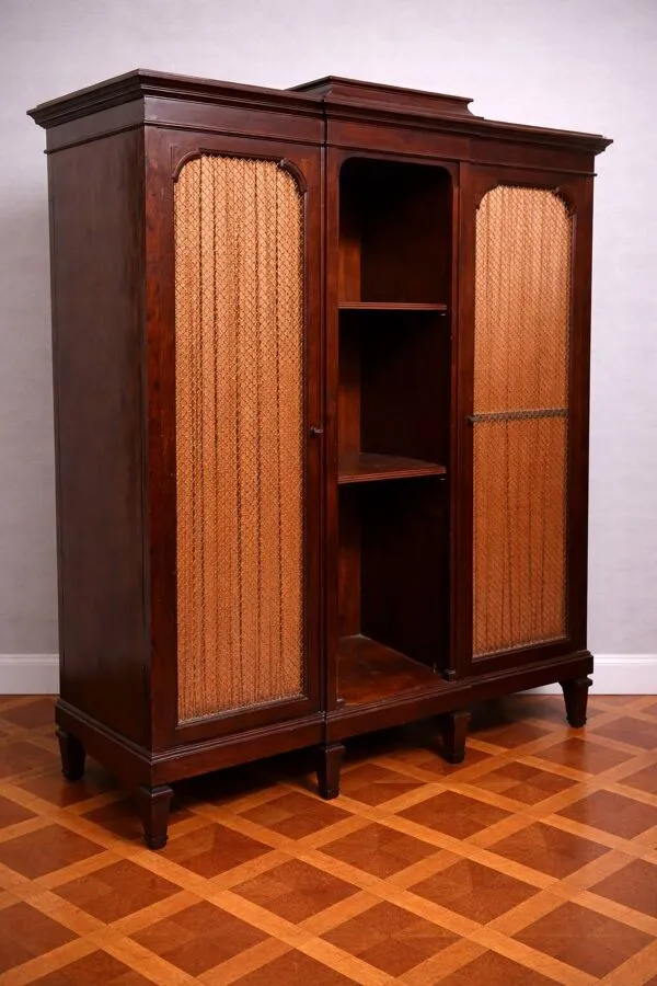 Illustration numéro 5 du produit Bibliothèque en acajou style Louis XVI – Travail Parisien, fin XIXe siècle