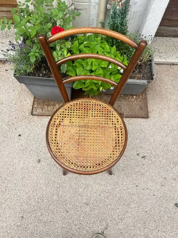 Illustration numéro 5 du produit Chaise  GEBRUDER THONET modèle 17 fin 19eme