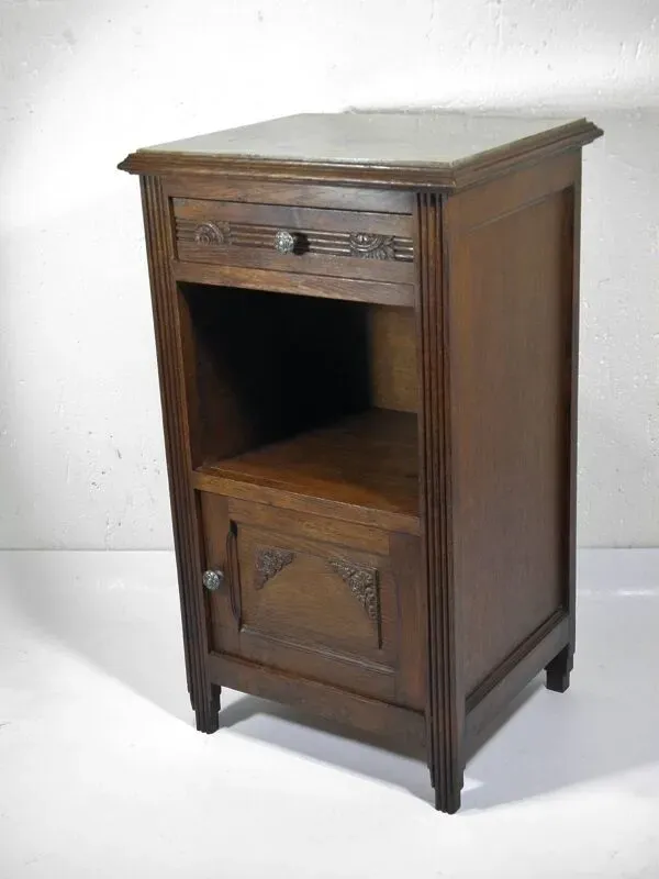 Illustration numéro 5 du produit Chevet, meuble d'appoint art deco